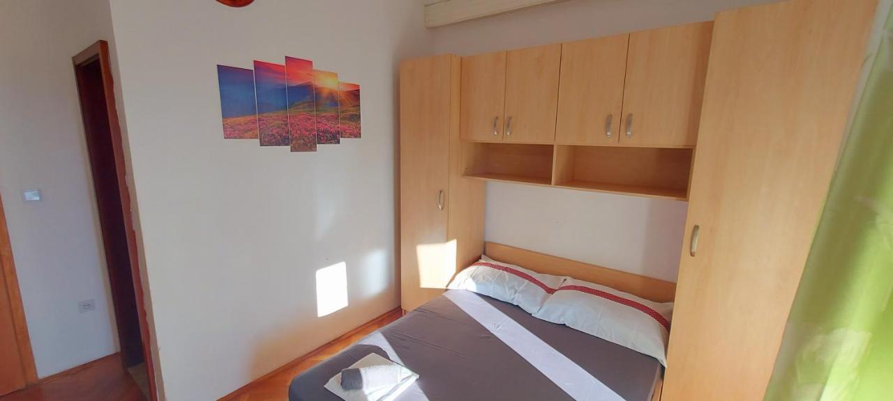Apartmani Andrija Živogošće Extérieur photo
